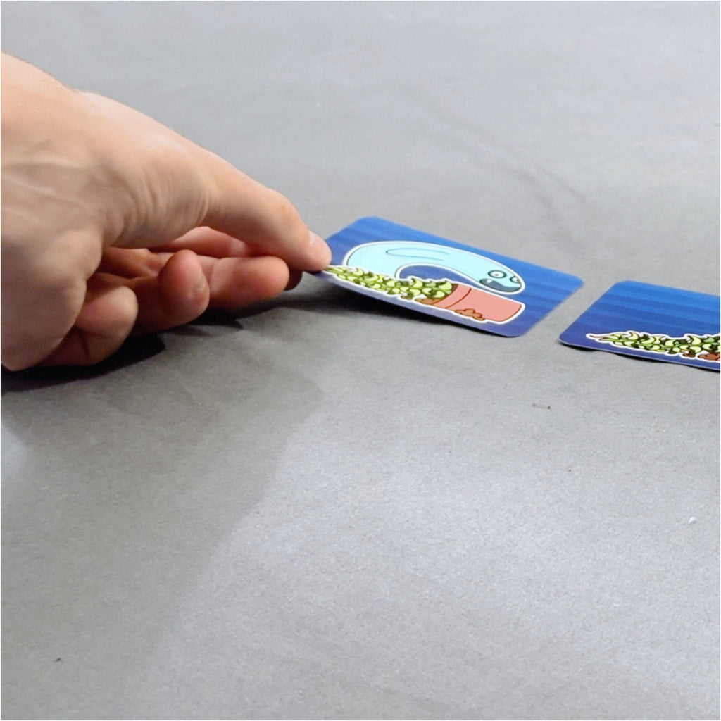Apurritions travel card game play reveal